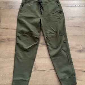 GAP Men's Dark Green Joggers